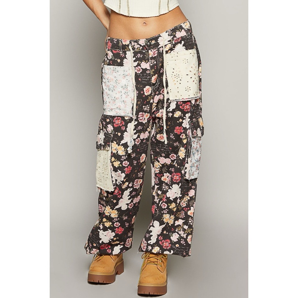 POL Black Floral Cotton Twill Jogger Cargo Pants | Patchwork Pockets - Picture 7 of 8